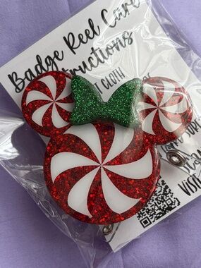 Peppermint/Christmas/Holiday with Green Bow Mickey Badge Reel, Belt Clip